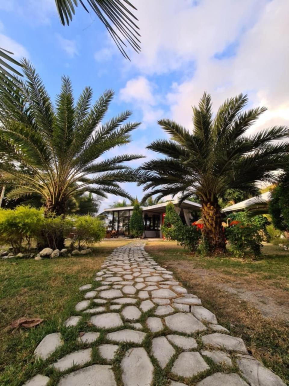 Palanas By The Sea Hotel Boljoon Exterior photo